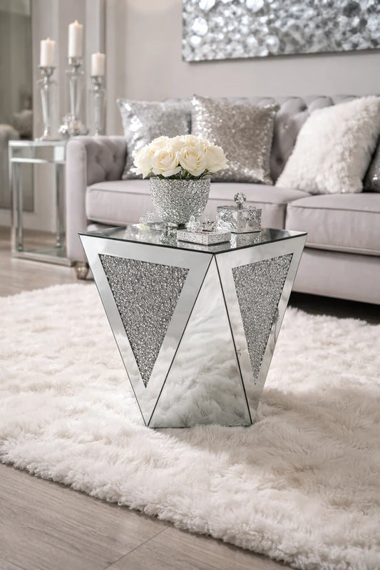 Pedestal (Avant-Garde)