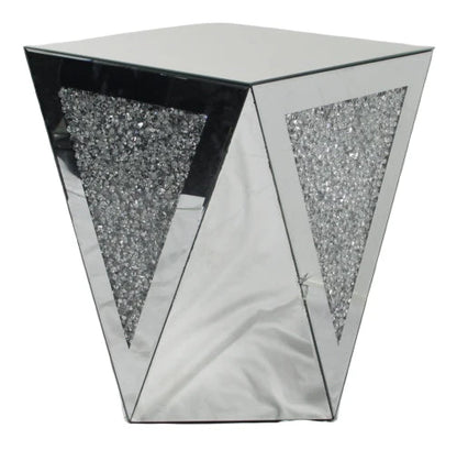 Pedestal (Avant-Garde)
