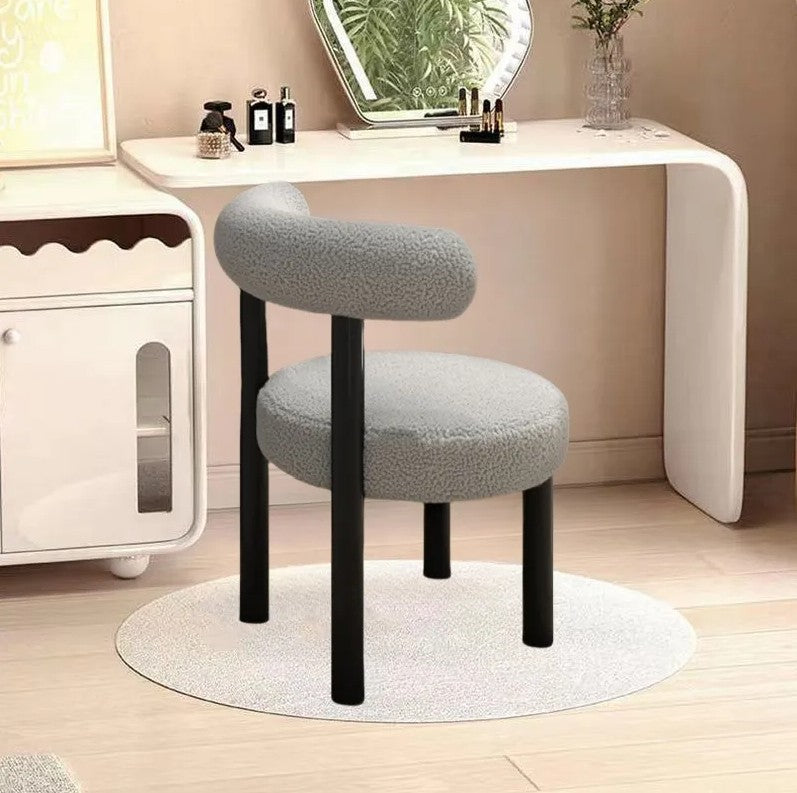 Modern boucle chair - Comes in 4 colours